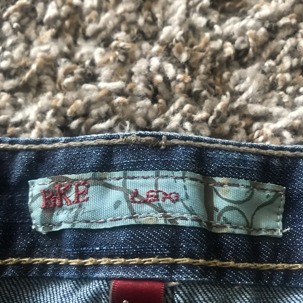 Bke Capris - image 2